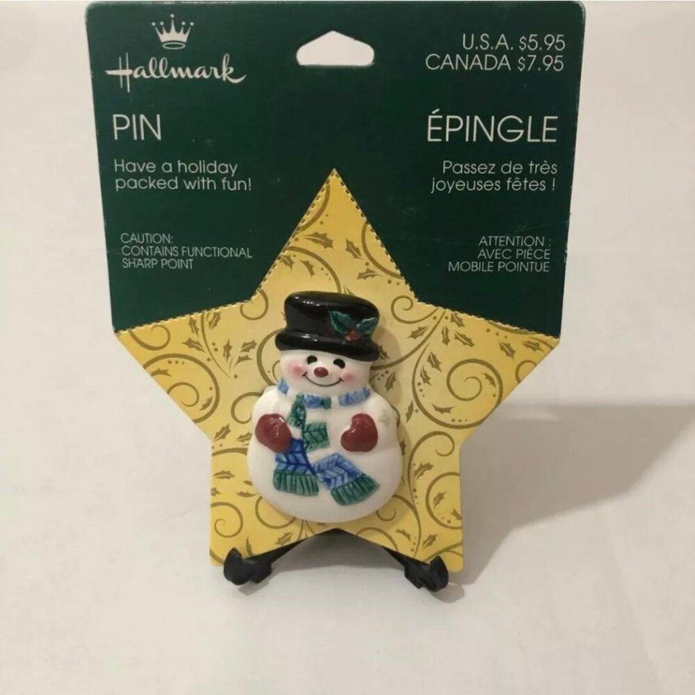 NEW Vintage Hallmark Ceramic Holly Berry Black Hat Snowman Christmas Pin Brooch
